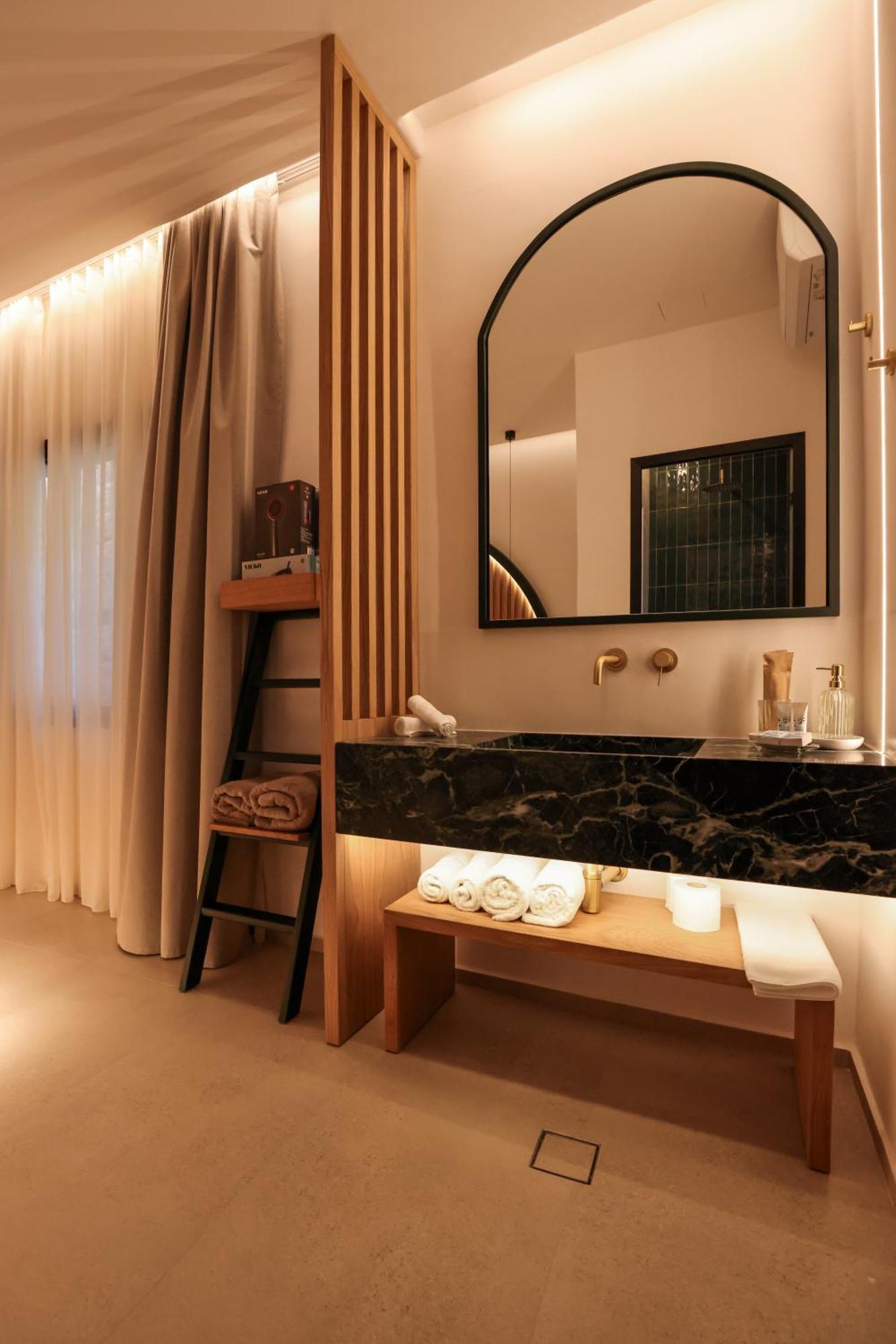 Queen Kalliopi Suites Plintri Exterior foto